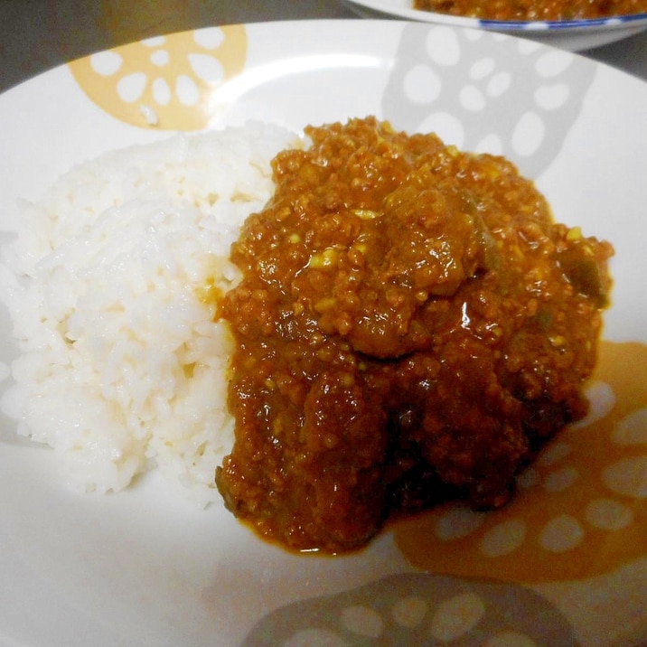 白ナスとひき肉のカレー